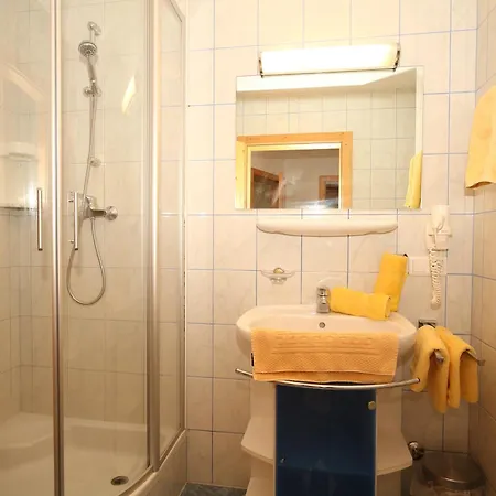 Royer דירה שלאדמינג