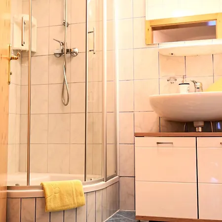 Apartment Ferienappartement Royer