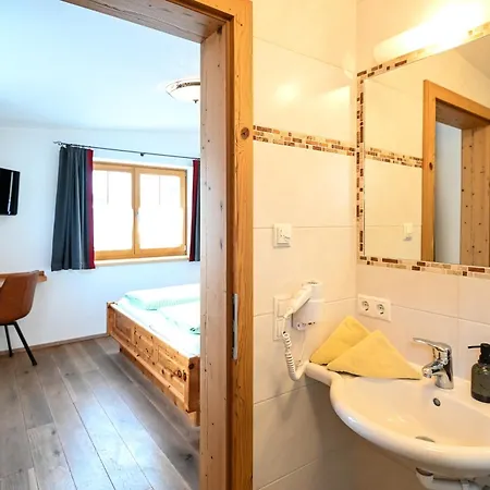 Apartment Ferienappartement Royer